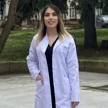Psk. Nurcan Özcan — Psikoloji, İstanbul. Portre fotoğrafı.