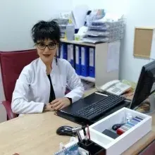 Fzt. Ebru Öztürk — Fizyoterapi Ve Rehabilitasyon, Kocaeli. Portre fotoğrafı.