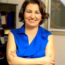 Dr. Öğr. Üyesi Rukiye Hayran — Psikiyatri, İstanbul. Portre fotoğrafı.