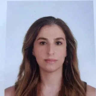 Uzm. Dr. Çisem Dilbaz Akyüz — Çocuk Sağlığı Ve Hastalıkları, Biga, Çanakkale. Portre fotoğrafı.