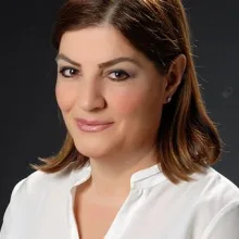 Ped. Fatoş Turgut — Pedagoji, İstanbul. Portre fotoğrafı.