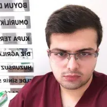 Fzt. A.Ayberk Özen — Fizyoterapi Ve Rehabilitasyon, Çukurova, Adana. Portre fotoğrafı.