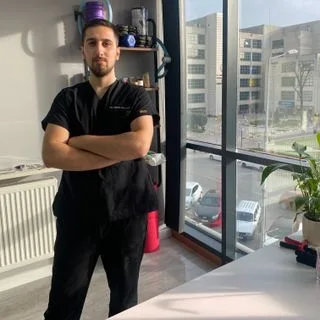 Fzt. Samet Kıraykır — Fizyoterapi Ve Rehabilitasyon, Sakarya. Portre fotoğrafı.