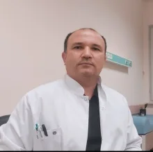 Uzm. Dr. İhsan Habiboğlu — İç Hastalıkları, Esenyurt, İstanbul. Portre fotoğrafı.
