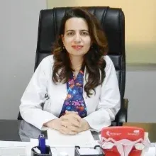 Doç. Dr. İlay Gözükara — Kadın Hastalıkları Ve Doğum, Çukurova, Adana. Portre fotoğrafı.