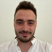 Psk. Dan. Berat Öztürk — Psikolojik Danışma ve Rehberlik. Portre fotoğrafı.