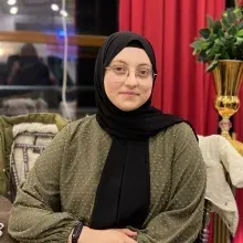 Psk. Melike Türker — Psikoloji. Portre fotoğrafı.