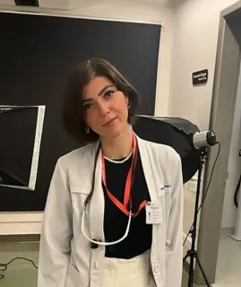 Uzm. Dt. Nurhan İnan profilinde yer alan galeri fotoğrafı.