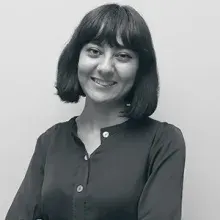 Kl. Psk. Esra Ceco — Psikoloji, İstanbul. Portre fotoğrafı.