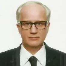 Prof. Dr. Reha Erkoç — İstanbul. Portre fotoğrafı.