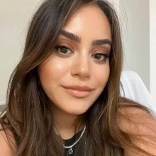 Op. Dr. Farida Hajıbaylı — Kadın Hastalıkları Ve Doğum. Portre fotoğrafı.