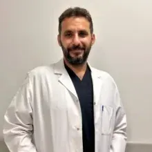 Op. Dr. Abdullah Karakoç — Beyin Ve Sinir Cerrahisi, Mersin. Portre fotoğrafı.