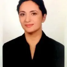 Uzm. Dr. Hülya Yanbay — Psikiyatri, İstanbul. Portre fotoğrafı.