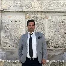 Kl. Psk. Tufan Kesebir — Psikoloji, İstanbul. Portre fotoğrafı.