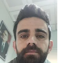 Dyt. Fahri Ertaş — Diyetisyen. Portre fotoğrafı.
