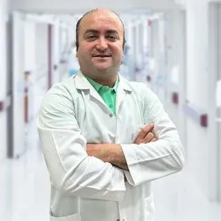 Op. Dr. Olcay İlhan — Kadın Hastalıkları Ve Doğum, Osmangazi, Bursa. Portre fotoğrafı.