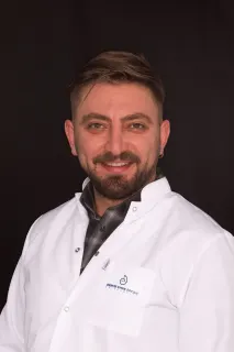 Uzm. Dt. Derviş Emre Ercan profilinde yer alan galeri fotoğrafı.