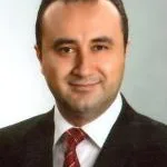 Prof. Dr. İlker Günyeli — Kadın Hastalıkları Ve Doğum, Isparta. Portre fotoğrafı.