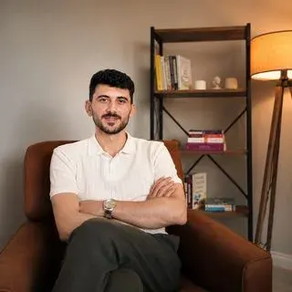 Psk. İzzet Kayacan — Psikoloji, Samsun. Portre fotoğrafı.