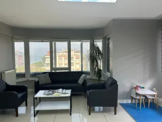 Dkt. Selda Tuncay Özkan profilinde yer alan galeri fotoğrafı.