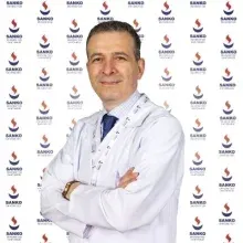 Prof. Dr. Osman Zeki Karakuş — Çocuk Cerrahisi, Şehitkamil, Gaziantep. Portre fotoğrafı.