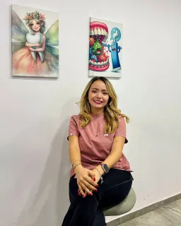 Dt. H. İrem Ekinci profilinde yer alan galeri fotoğrafı.