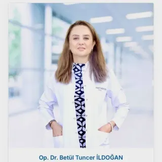 Op. Dr. Betül Tuncer İldoğan profilinde yer alan galeri fotoğrafı.