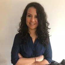 Kl. Psk. Deniz Bozunoğulları — Psikoloji. Portre fotoğrafı.