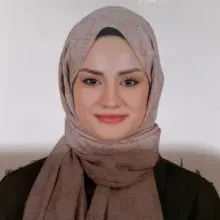 Dyt. Beyza Nur Demir — Diyetisyen. Portre fotoğrafı.