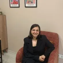 Kl. Psk. Zekiye Tezcan — Psikoloji, İstanbul. Portre fotoğrafı.