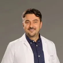 Dr. Fırat Sungar. Portre fotoğrafı.