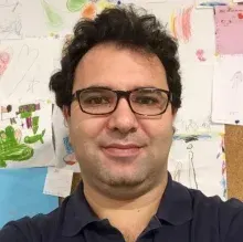 Uzm. Dr. Erdem Gönüllü — Çocuk Sağlığı Ve Hastalıkları, Ataşehir, İstanbul. Portre fotoğrafı.