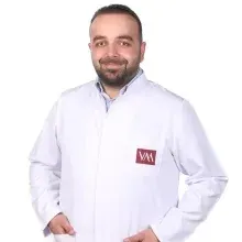 Doç. Dr. Mehmet Önder Ekmen — İstanbul. Portre fotoğrafı.