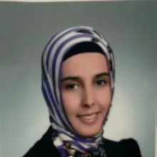 Doç. Dr. Şeyma Kayalı — Ankara. Portre fotoğrafı.