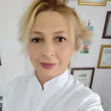 Uzm. Dr. Baksel Ay — Dermatoloji, Edirne. Portre fotoğrafı.