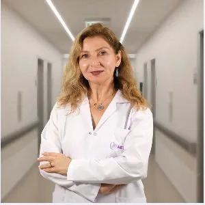 Dr. Öğr. Üyesi Mürşide Tunçel Başoğlu — Çiğli, İzmir. Portre fotoğrafı.