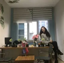 Psk. Dan. İrem Tüfekcioğlu — Psikolojik Danışma ve Rehberlik. Portre fotoğrafı.