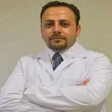 Op. Dr. Serveren Yurtsever — Kulak Burun Boğaz, Diyarbakır. Portre fotoğrafı.