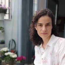 Psk. Dr. Başak Kubin Mete — Psikoloji, Ankara. Portre fotoğrafı.