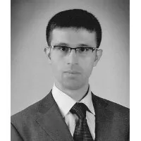 Dt. Akın Kanıcıoğlu — Diş Hekimi, Ankara. Portre fotoğrafı.