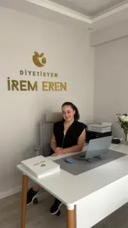 Dyt. İrem Eren profilinde yer alan galeri fotoğrafı.