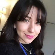 Psk. Kardelen Sayan — Psikoloji. Portre fotoğrafı.