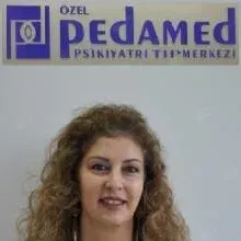 Psk. Mandis M. Deryani — Psikoloji, Bakırköy, İstanbul. Portre fotoğrafı.