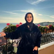 Psk. Sümeyye Demir — Psikoloji, İstanbul. Portre fotoğrafı.