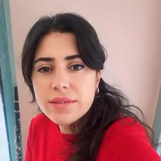 Merve Kılcan — Çocuk Gelişimi, İstanbul. Portre fotoğrafı.