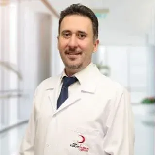 Uzm. Dr. Ömer Nas — Fiziksel Tıp Ve Rehabilitasyon, Kartal, İstanbul. Portre fotoğrafı.