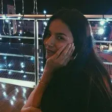 Psk. Ayşegül Toker — Psikoloji, Bursa. Portre fotoğrafı.