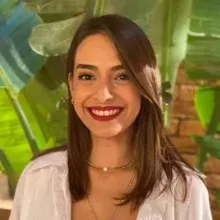 Psk. Ezgi Bayırlı — Psikoloji. Portre fotoğrafı.
