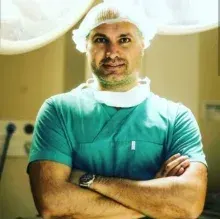 Uzm. Dr. Ramazan Güler — İstanbul. Portre fotoğrafı.