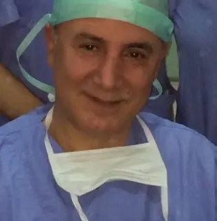 Prof. Dr. Burhan Dadaş profilinde yer alan galeri fotoğrafı.